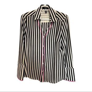 Jones New York black/white stripe bell sleeve pink trim button Front v neck top